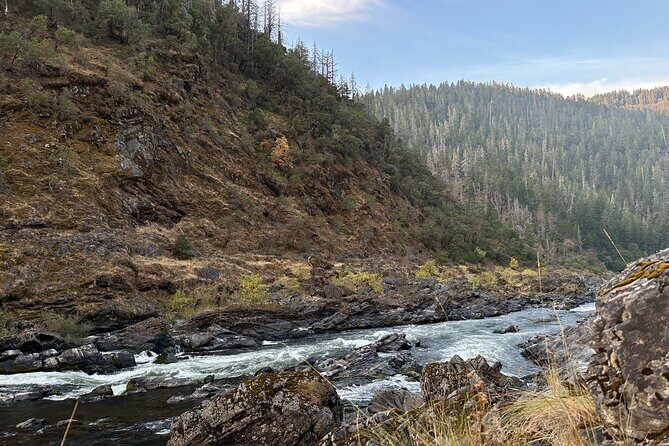 Whitewater Fishing and Rafting Experience in Rogue River - Why This Tour Stands Out