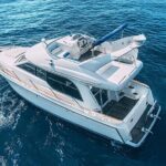 Yacht Meridian 40FT Best Private Rental in Cancun - Why the Meridian 40FT Yacht Stands Out