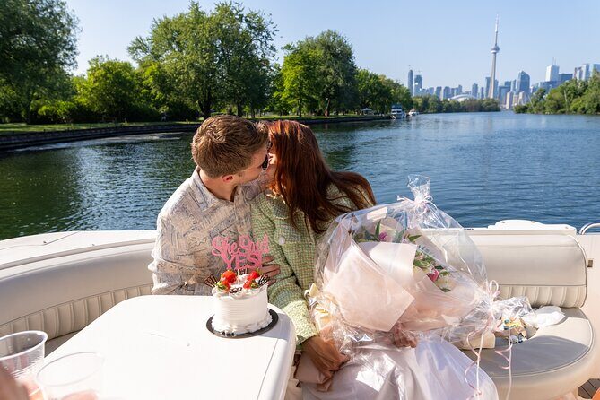 Yacht Proposal Package with decoration and Prosecco (2 hours) - A Detailed Look at the Yacht Proposal Package