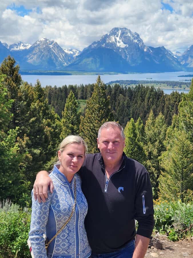 Yellowstone 2 Day Adventure - Upper and Lower Loop Tour - What Makes This Tour Stand Out