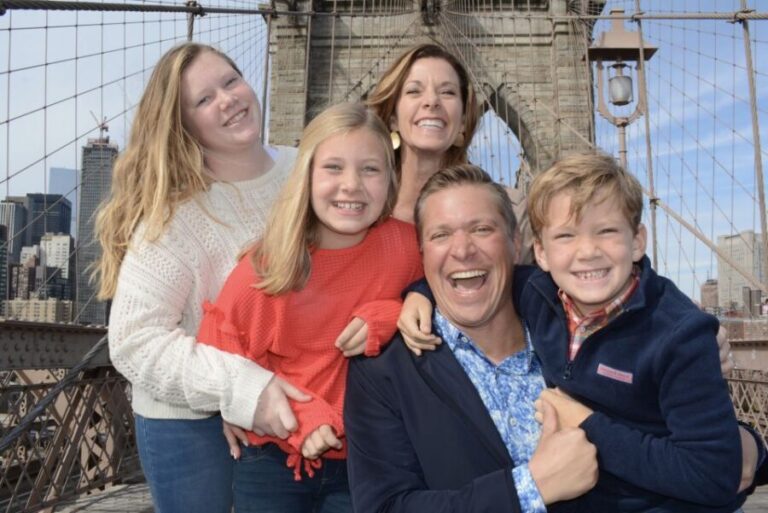 Your NYC Story in Photos: Custom 2-Hour Tour & Photo Shoot - Itinerary Breakdown: What You’ll See and Do