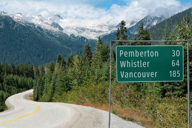 YVR - Vancouver's Airport  Whistler( Private Transfer Sightseeing Tour) - Vancouver’s Downtown Beach & Palm Trees