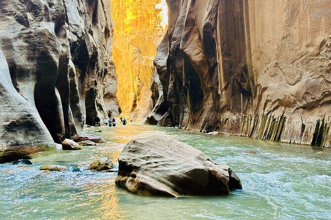 Zion Narrows - Small Mixed Group Tour - FAQ