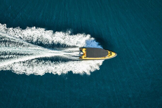 2 Hour Cathedral Cove and Volcanic Coast Cruise with Shade Canopy - Who Will Love This Tour?