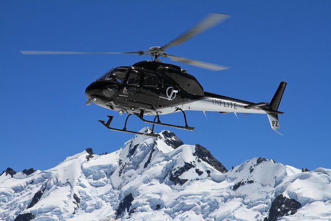 25-Minute Helicopter flight including an alpine landing - An In-Depth Look at the Experience