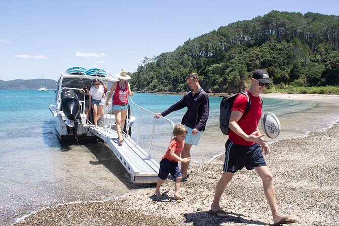 3 Hours // Hole in the Rock Cruise & Bay of Islands Tour - Price and Value Considerations