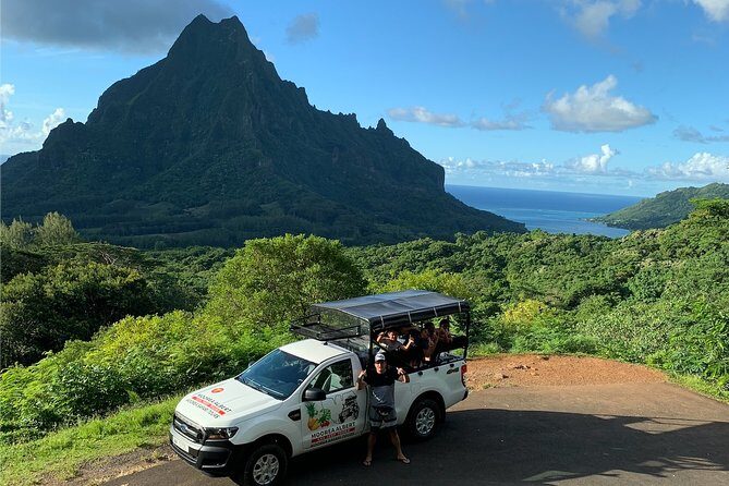 4x4 Moorea Safari Tours : With Hotel transfers - Exploring Moorea with a 4x4 Safari