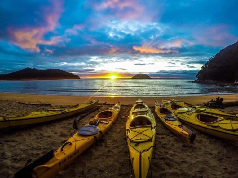Abel Tasman Kayaks: 3 Day Kayak and Walk North - An Overview of the Abel Tasman Kayaks 3-Day Experience