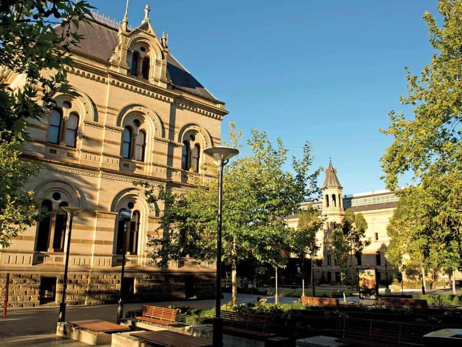 Adelaide: City, Adelaide Hills Villages, and Hahndorf Tour - The Itinerary in Detail