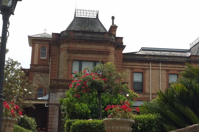 Adelaide Walking Tour: Grand Mansions and Sub-Divisions - What Makes This Tour Stand Out?