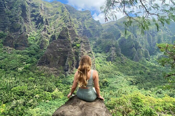 Adventurous Escape to Hakaui Valley - Warm Welcome and Village Visit