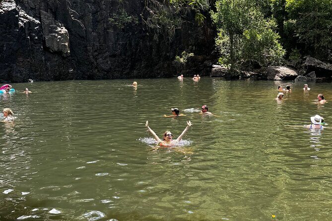 Airlie Beach: Cedar Creek Express (cruise ship friendly) - The Sum Up