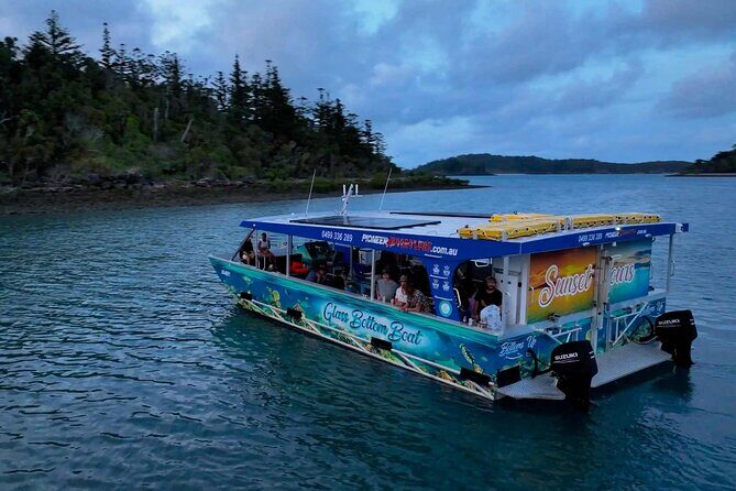 Airlie Beach Glass Bottom Boat Guided Night Tour - What to Expect on the Tour