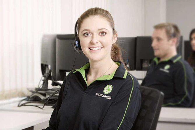 Arrival Transfer: Wellington Airport to Central Wellington City Centre Hotels - Group Size and Booking