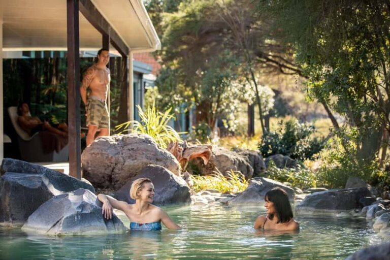 Auckland: Rotorua Highlights inc Wai-O-Tapu & Polynesian Spa - Wai-O-Tapu: A Geothermal Wonderland