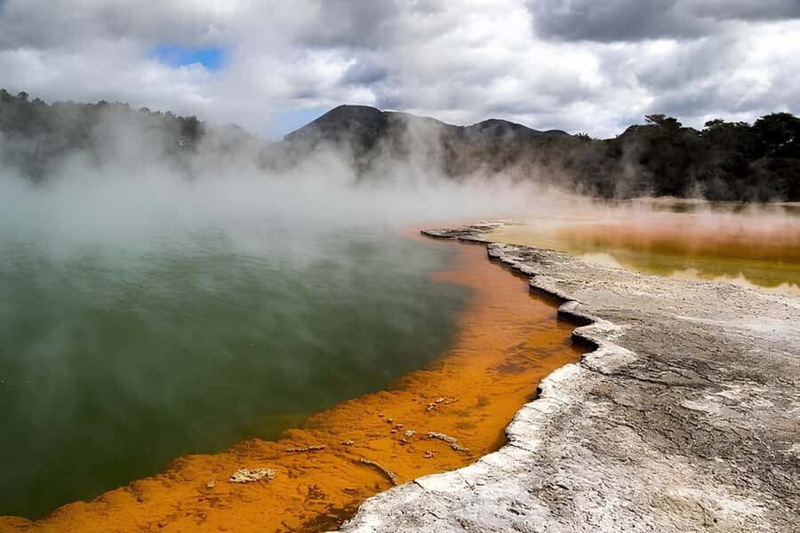 Auckland: Rotorua, Taupo, Waiotapu & Huka Falls Private Trip - Whats Included and Whats Not