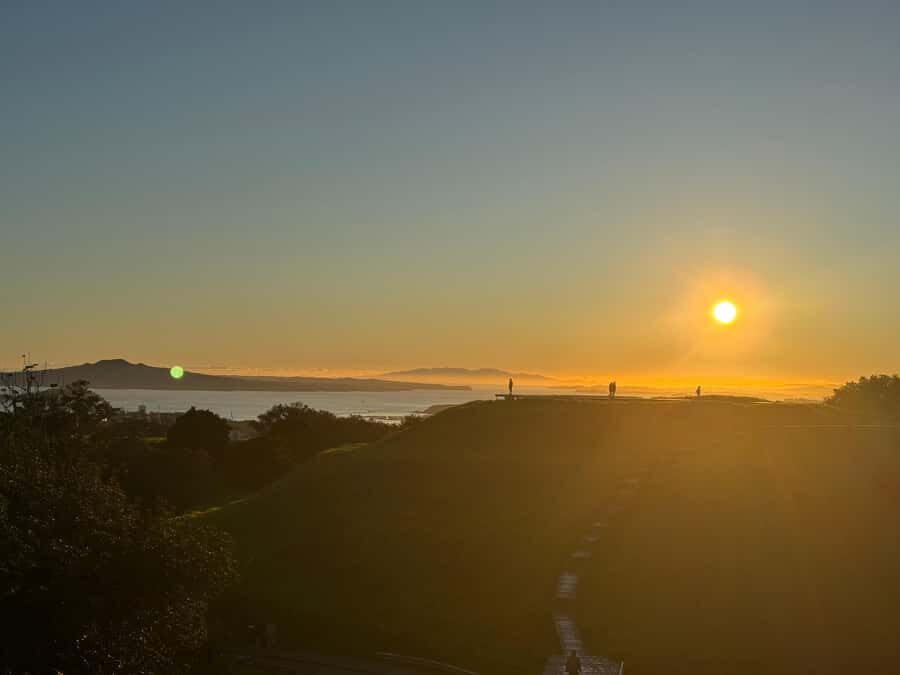 Auckland Sunrise Tour: Mount Eden Summit & Morning Views - The Itinerary: From Sunrise to Strolling