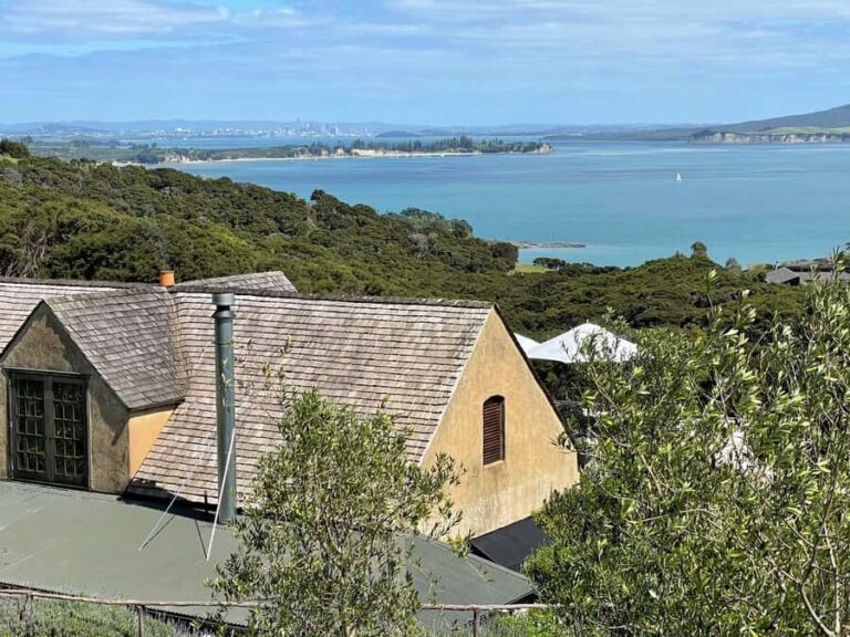Auckland: Waiheke Island Luxury Experience Private Tour - What Makes This Tour Stand Out?