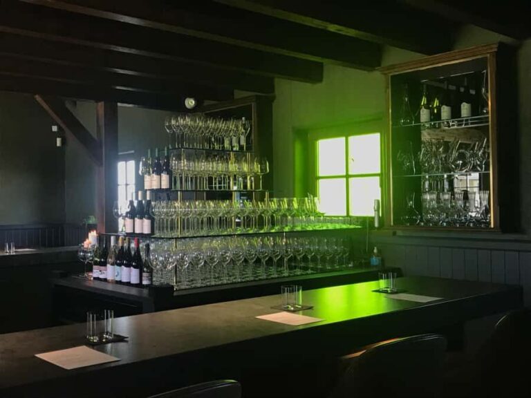 Barossa Valley: Small Group Wine Tour (Includes Lunch) - Who Should Consider This Tour?