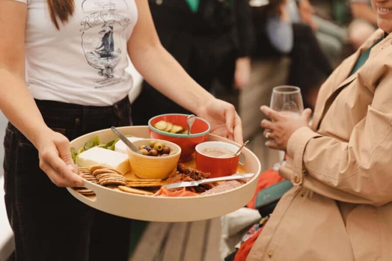 Bay of Islands: Late Afternoon Sailing Cruise - Value and Practical Tips