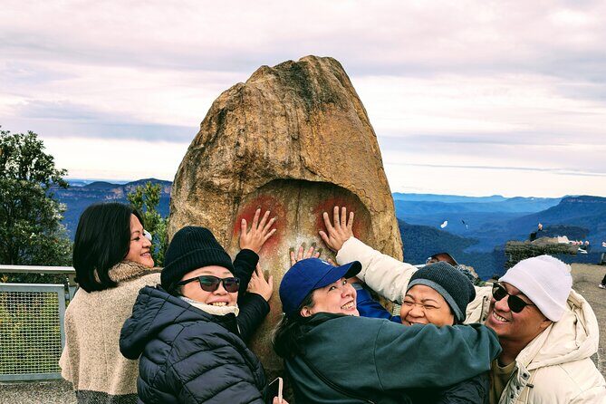 Blue Mountains Day Tour : Featherdale & Bush walk (15 ppl LUX) - Transportation & Group Size