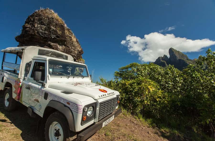 Bora Bora by Land and Sea: 4WD Safari and Snorkel - Who Would Love This Tour?