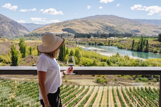 Boutique Wine Tour - visit Central Otago, 4 Wineries & Lunch - What’s Included and What’s Not