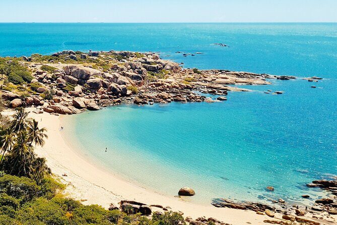 Bowen Beaches Discovery-Top of the Whitsundays - Fun and Quirkiness at The Big Mango