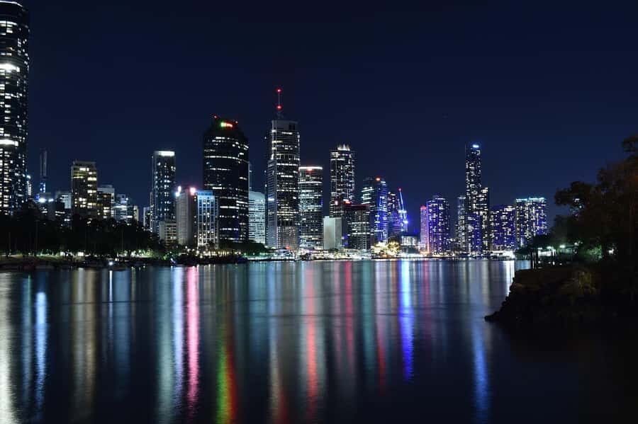 Brisbane: Private Brisbane Night Tour with Stops - Detailed Breakdown of the Itinerary