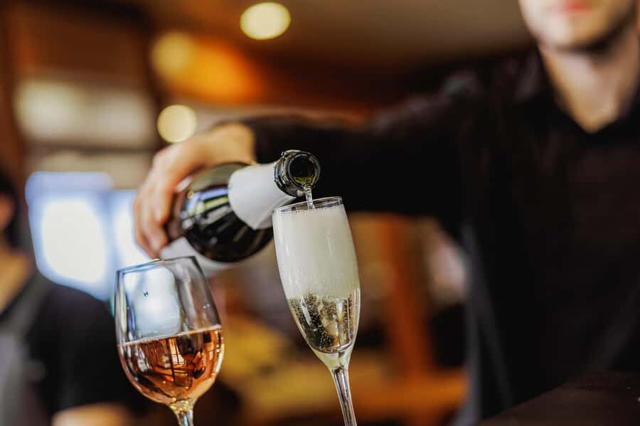 Brisbane: Sirromet Winery Tour with Tasting & 2-Course Lunch - Practical Details and Considerations