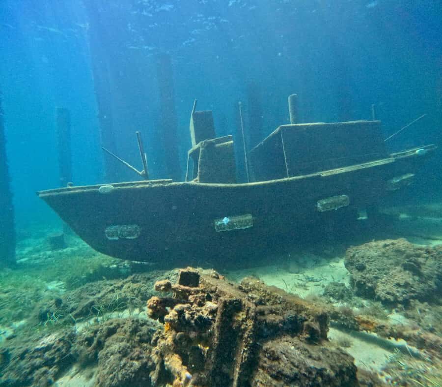 Busselton: Jetty Scuba Dive Tours with Underwater Sculptures - Exploring the Underwater Sculpture Trail