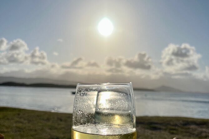 Cairns Airport to Port Douglas Shared Shuttle - A Practical Guide to the Cairns Airport to Port Douglas Shuttle