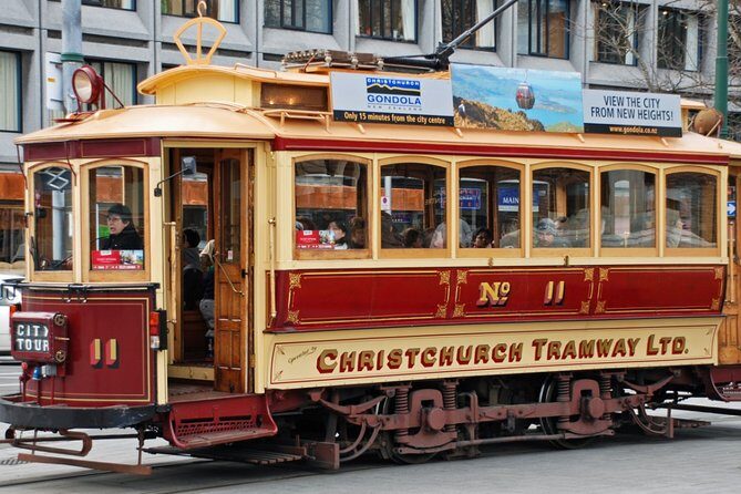 Christchurch Airport Transfers : Airport CHC to Christchurch in Luxury Van - The Experience in Detail