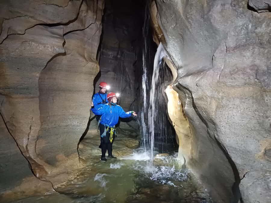 Christchurch: Caving & Optional Castle Hill Tour - Itinerary Breakdown — What to Expect