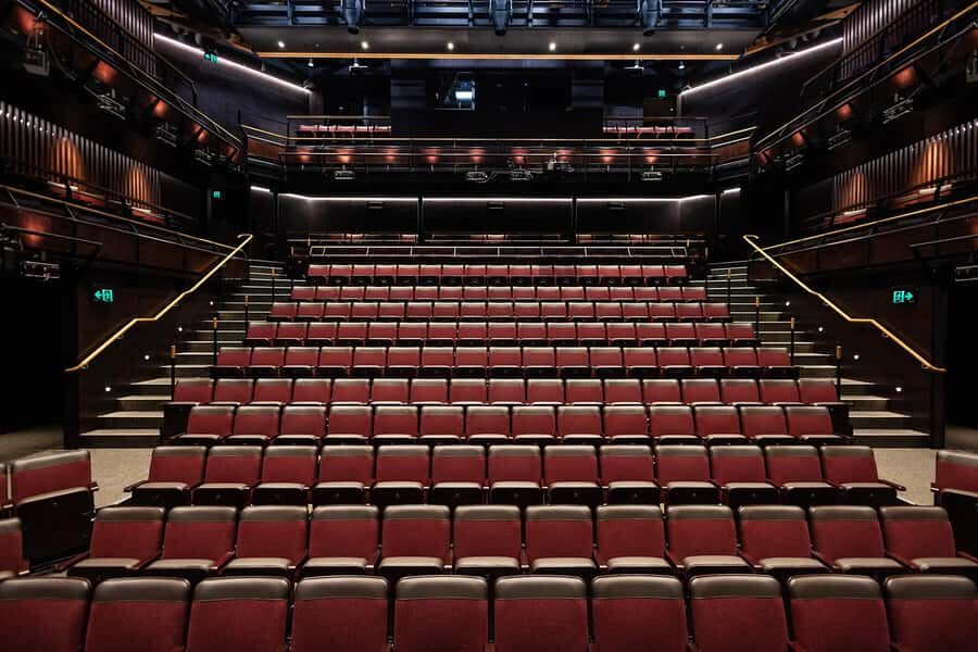 Christchurch: Heritage & Arts Walking Tour - What Makes This Tour Stand Out