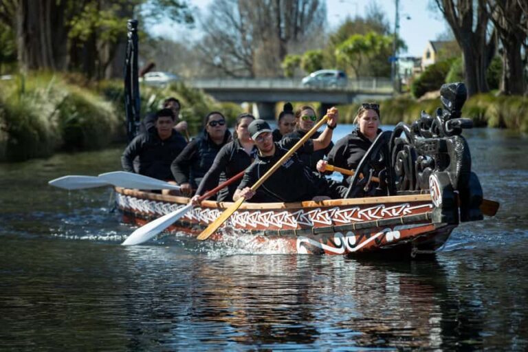 Christchurch: Waka Paddling Experience on the Avon River - Who Will Love This Tour?