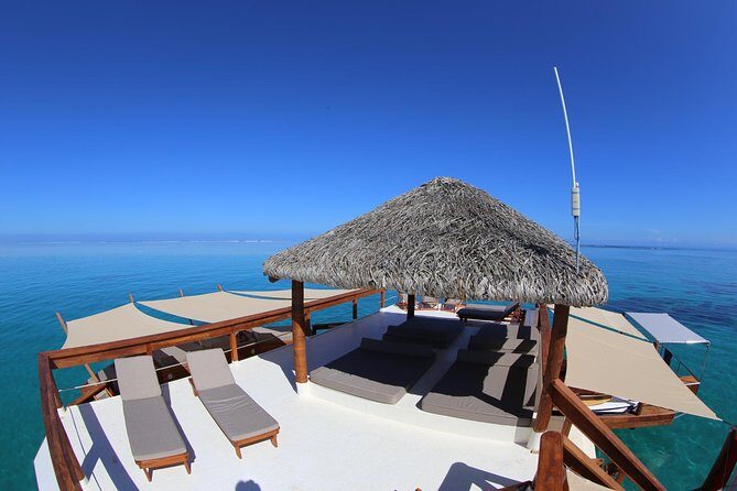 Cloud 9 Half Day Tour Inclusive of Food & Bar Coupon Plus Transfers - What makes Cloud 9 a standout experience?