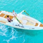 Crazyseahorseborabora Comfortable boat , sensational snorkeling . - Why This Tour Works for Different Types of Travelers