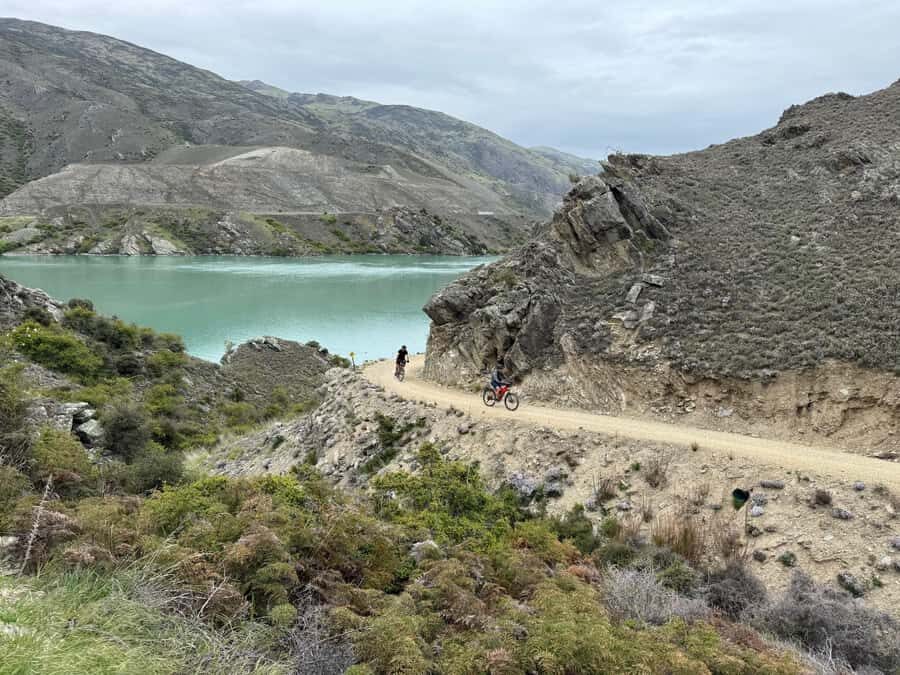 Cromwell: Lake Dunstan Boat & eBike Tour with Winery Lunch - Why the Tour Offers Great Value