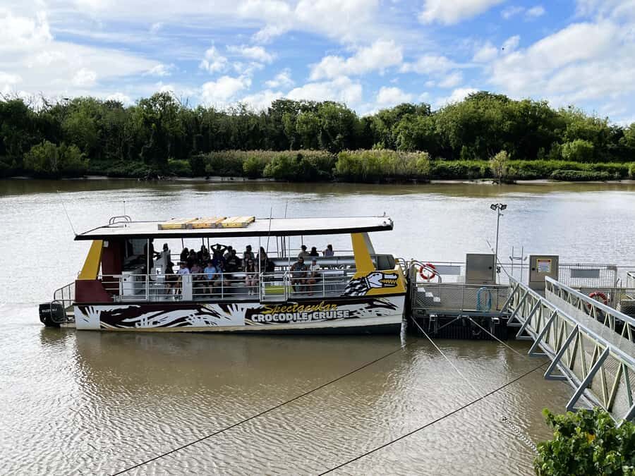 Darwin: Jumping Crocodile River Cruise with Shuttle Bus - The Value of the Tour
