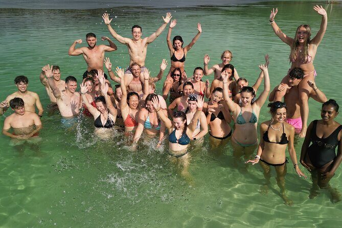 Dingos 2 Day K'Gari (Fraser Island) 4WD Tag-Along Tour - Who Should Consider This Tour?