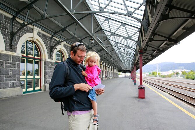Dunedin Adventure: Private Family Heritage & Nature Walk - Exploring the Itinerary: What Youll See and Experience