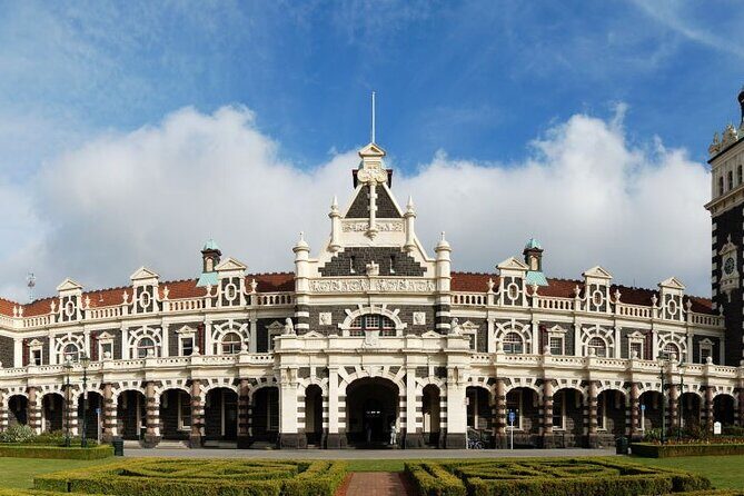 Dunedin Shore Excursion City Sightseeing & Tour of Larnach Castle - A Detailed Look at the Tour Itinerary