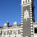 Dunedin Shore Excursion: Small-Group Tour of Dunedin and the Otago Peninsula - Guides and Commentary