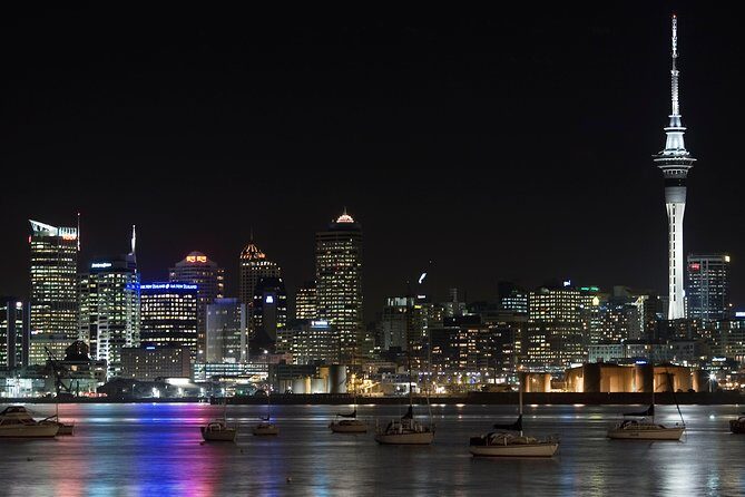 Explore Auckland: Self Guided Audio Tour - Key Points