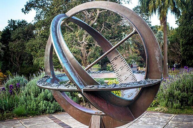 Explore Sydney's Botanic Gardens In a Series of Fun Cryptic Clues - Why This Tour Offers Great Value