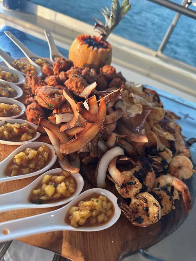 Fiji: Captain Cook Cruises Sunset Dinner Cruise - Practical Details and Considerations