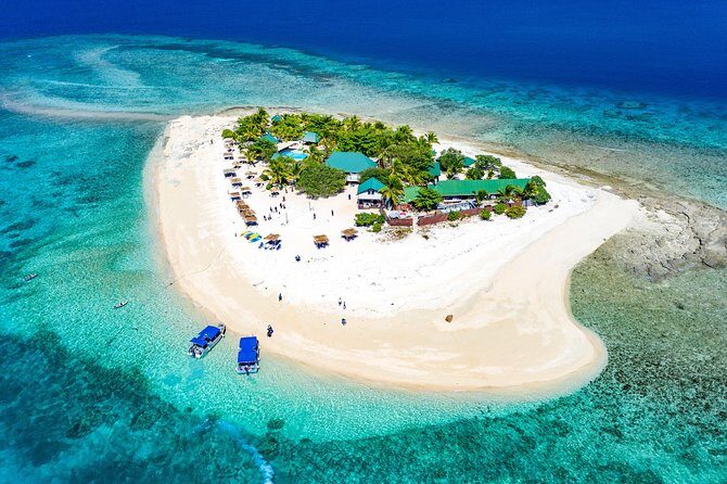 Finding Nemo - Half Day Cruise to South Sea Island - What Happens Upon Arrival?