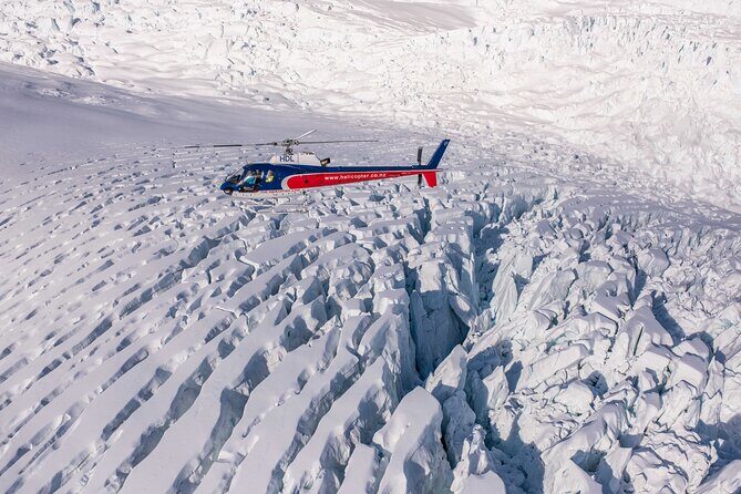 Fox Glacier: Neve Discoverer Helicopter Flight with Snow Landing - The Sum Up