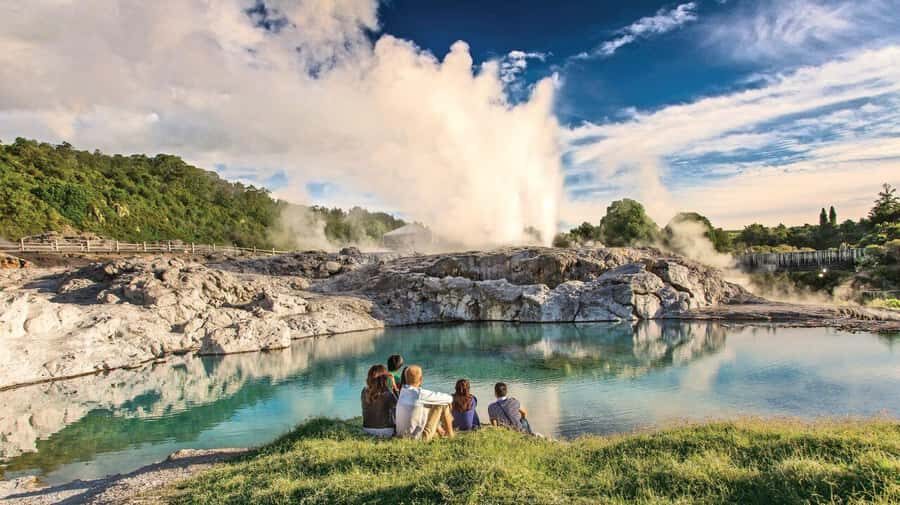 From Auckland: Rotorua's Geothermal Experience Private Tour - The Authentic Maori Feast: Hangi (Kai)